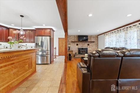 16 Hogback Road Franklin NJ 08867