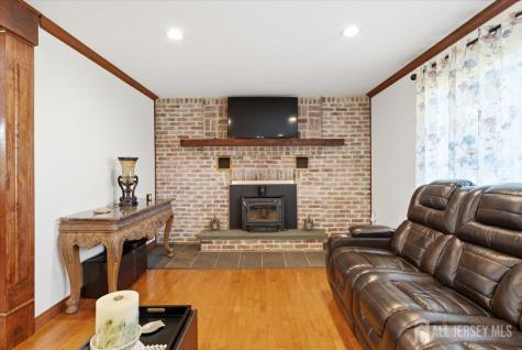 16 Hogback Road Franklin NJ 08867