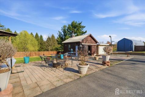 16 Hogback Road Franklin NJ 08867