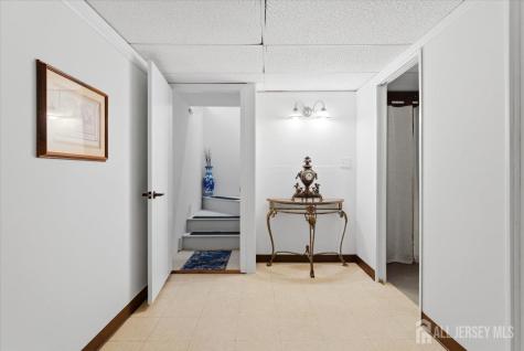 16 Hogback Road Franklin NJ 08867