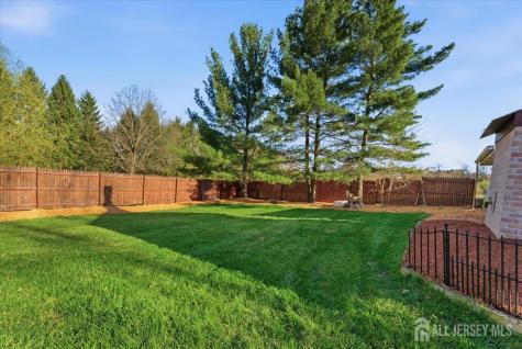 16 Hogback Road Franklin NJ 08867