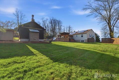 16 Hogback Road Franklin NJ 08867