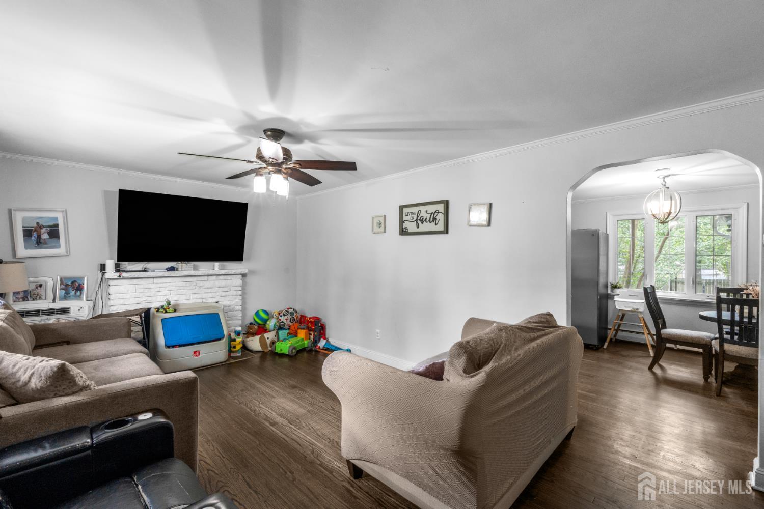 958 Leland Avenue Plainfield NJ 07062