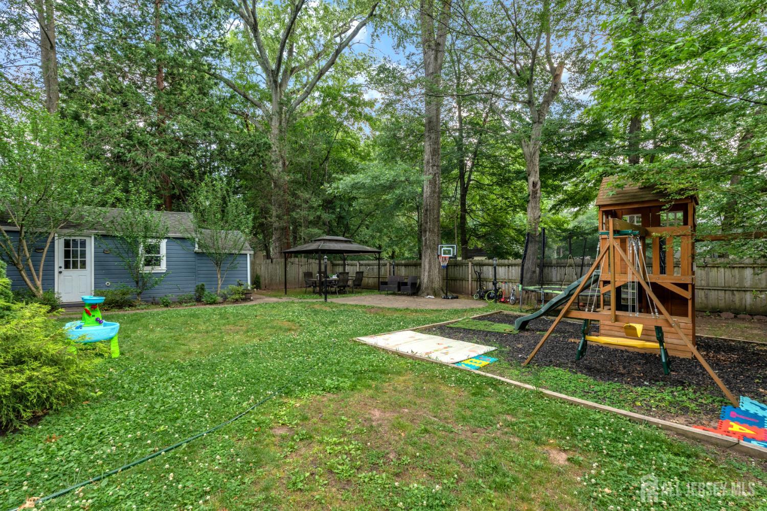 958 Leland Avenue Plainfield NJ 07062