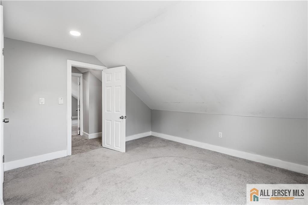 45 Foyer Street Edison NJ 08817