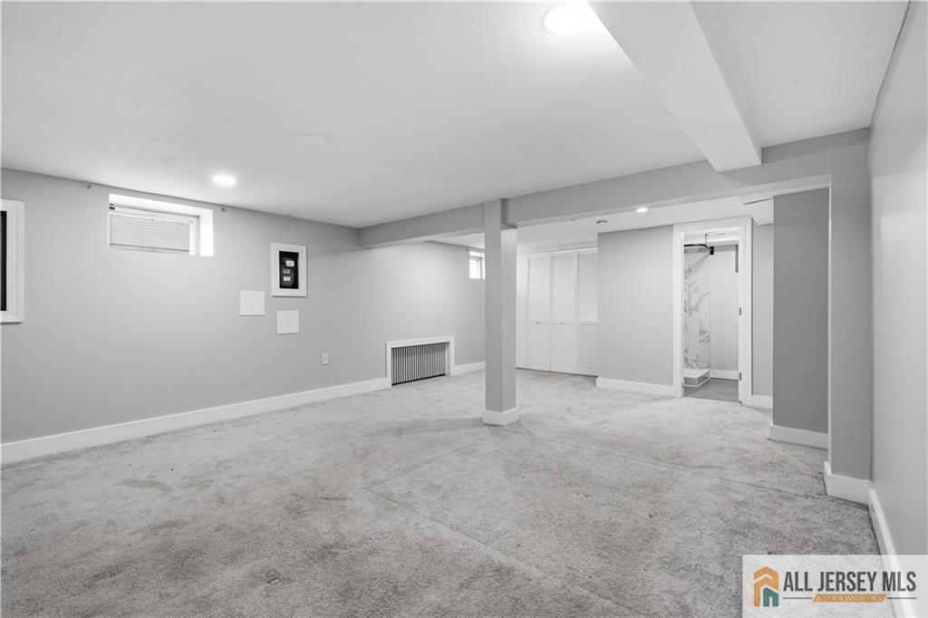 45 Foyer Street Edison NJ 08817