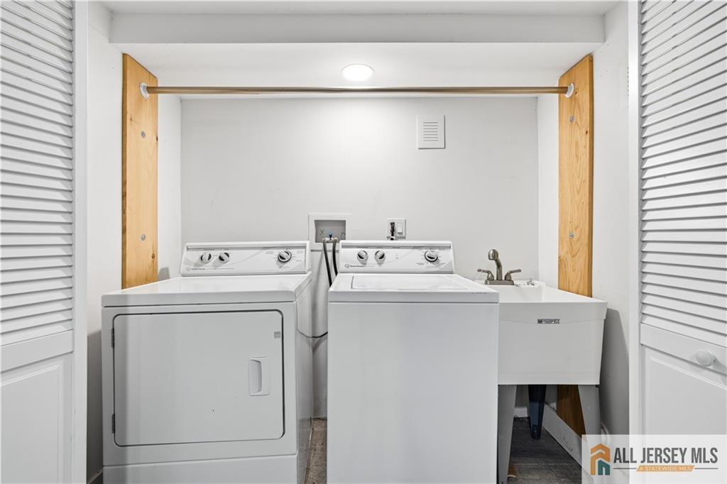 45 Foyer Street Edison NJ 08817