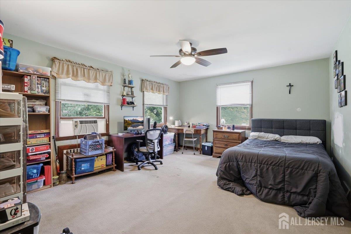 33 Ellison Road Franklin NJ 08873