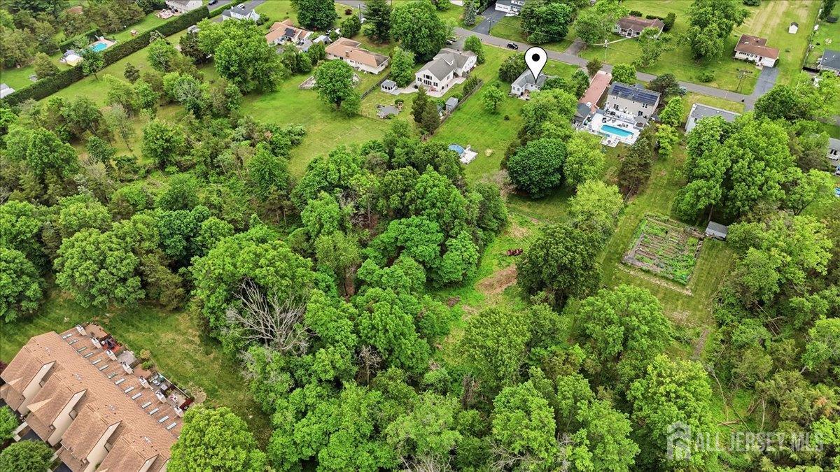 33 Ellison Road Franklin NJ 08873