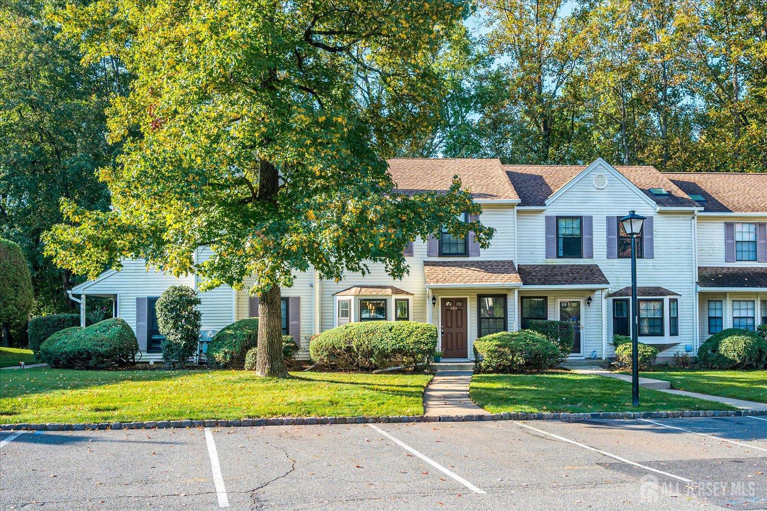 3302 Stonehedge Road Edison NJ 08820