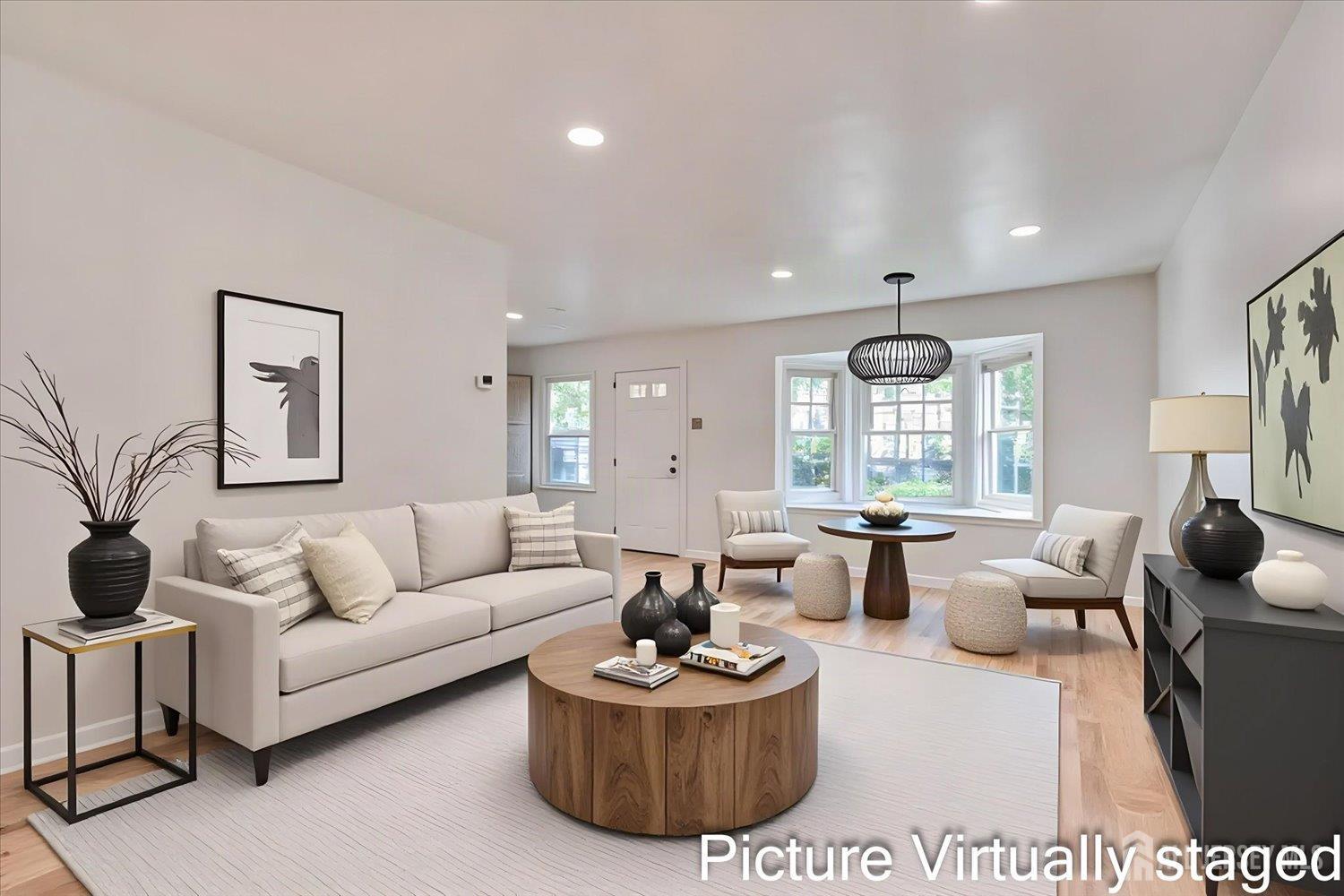 3302 Stonehedge Road Edison NJ 08820