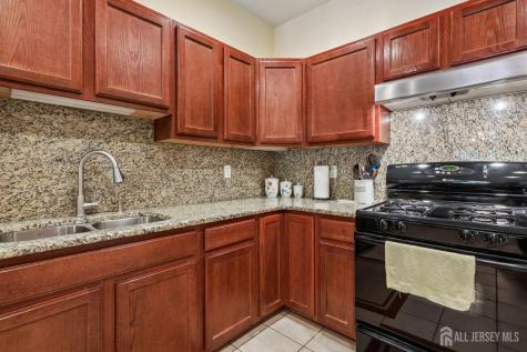 67 Forest Drive Piscataway NJ 08854
