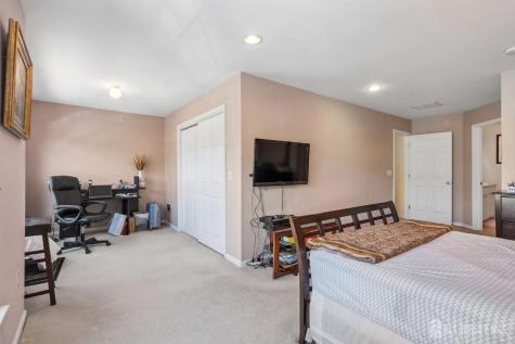 67 Forest Drive Piscataway NJ 08854