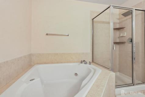 67 Forest Drive Piscataway NJ 08854