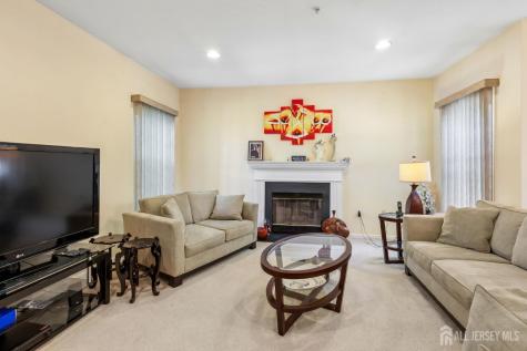 67 Forest Drive Piscataway NJ 08854