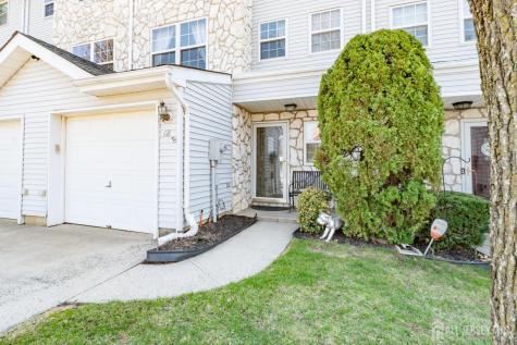 68 Sand Hill Road Jamesburg NJ 08831