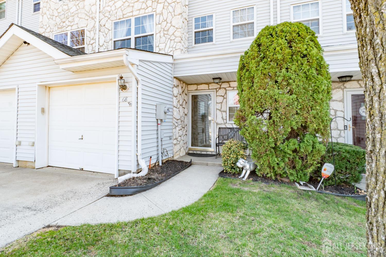 68 Sand Hill Road Jamesburg NJ 08831
