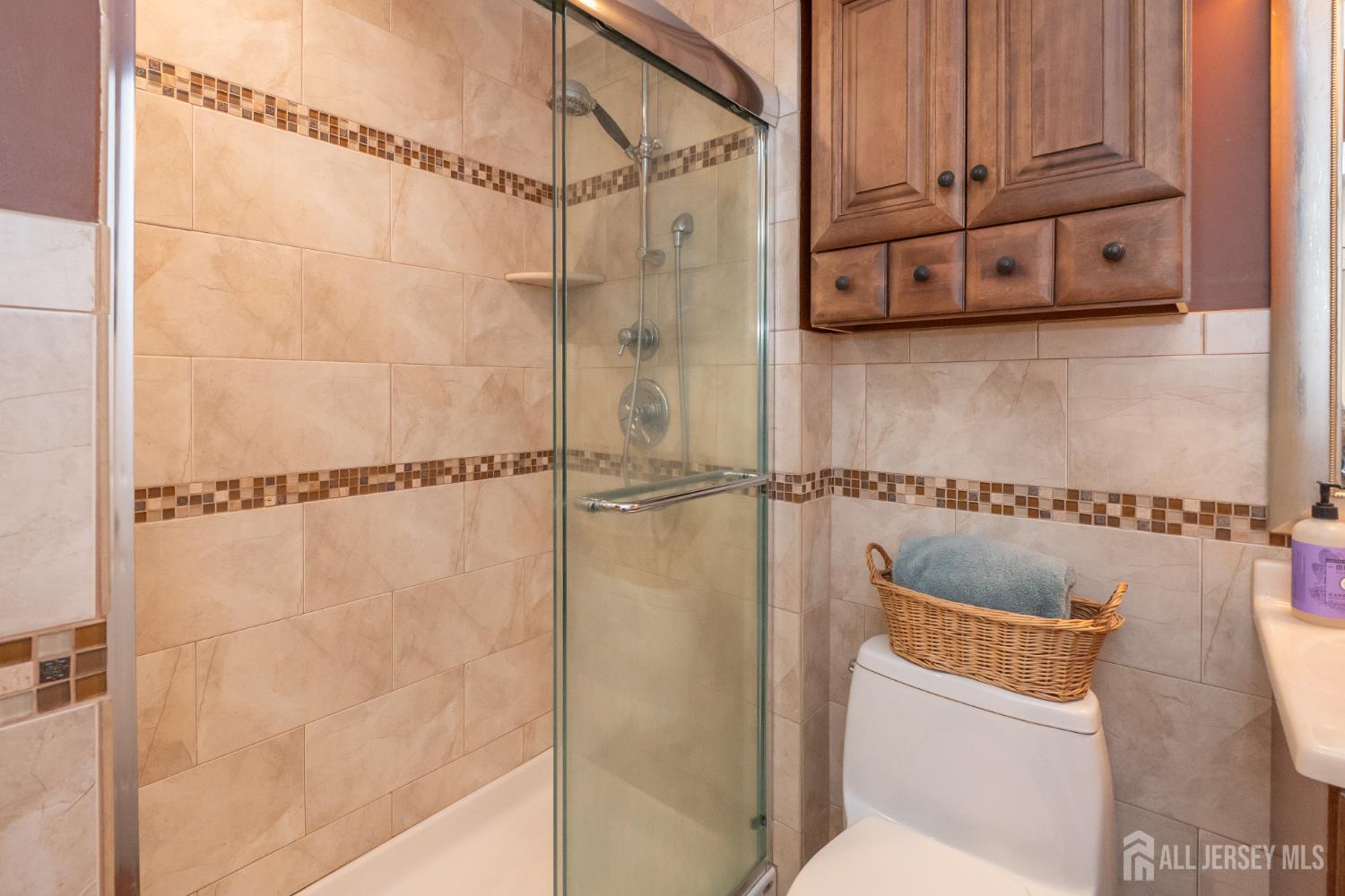 68 Sand Hill Road Jamesburg NJ 08831