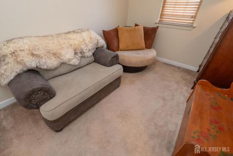 68 Sand Hill Road Jamesburg NJ 08831