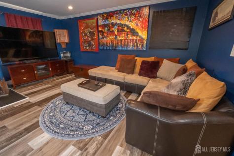 68 Sand Hill Road Jamesburg NJ 08831