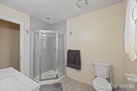 439 Fairview Avenue Colonia NJ 07067