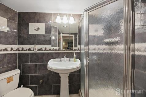 439 Fairview Avenue Colonia NJ 07067