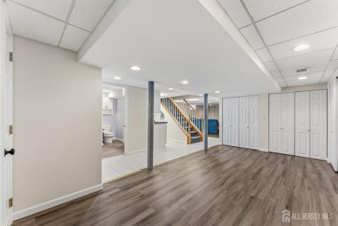 5 Willow Avenue Piscataway NJ 08854