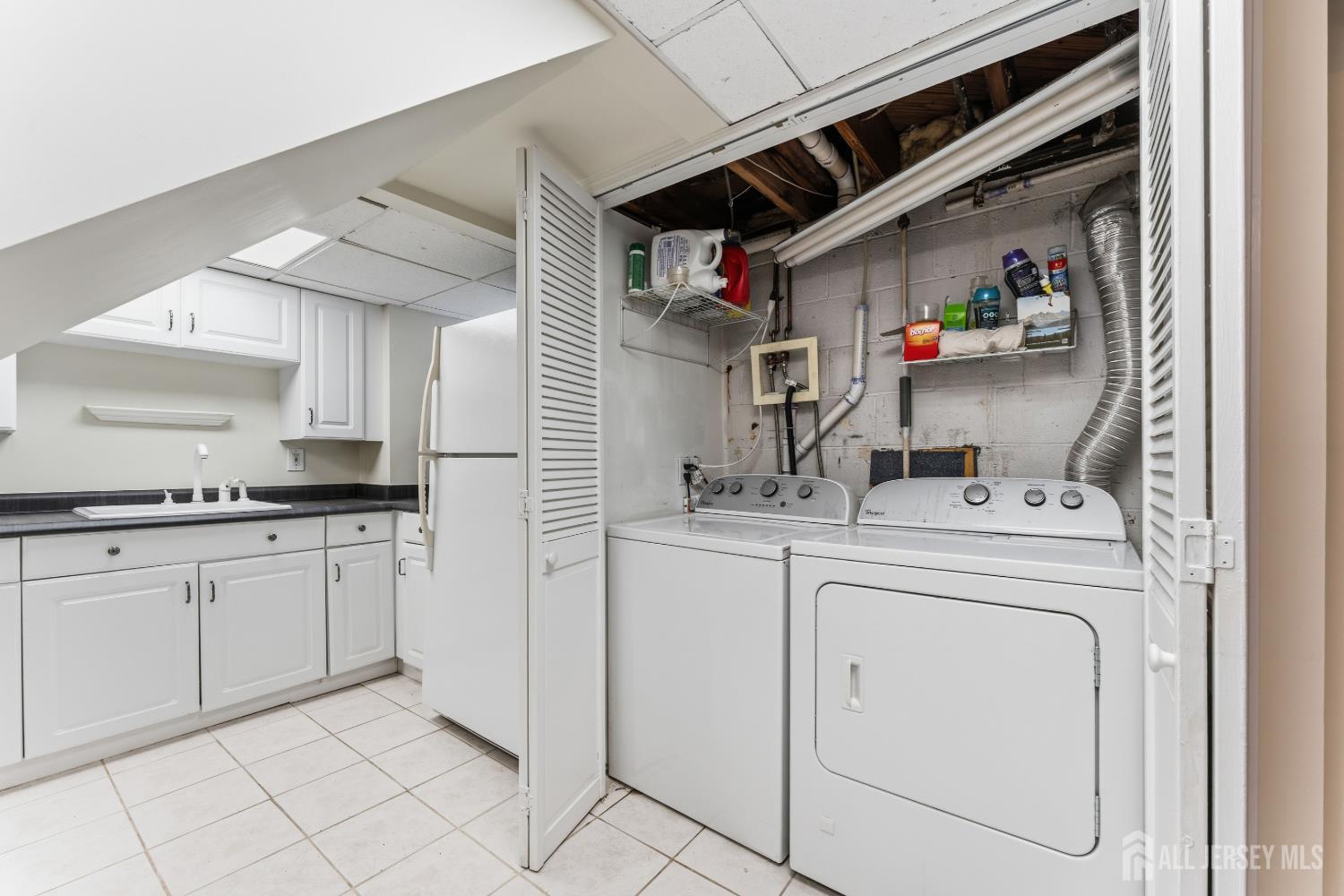 5 Willow Avenue Piscataway NJ 08854