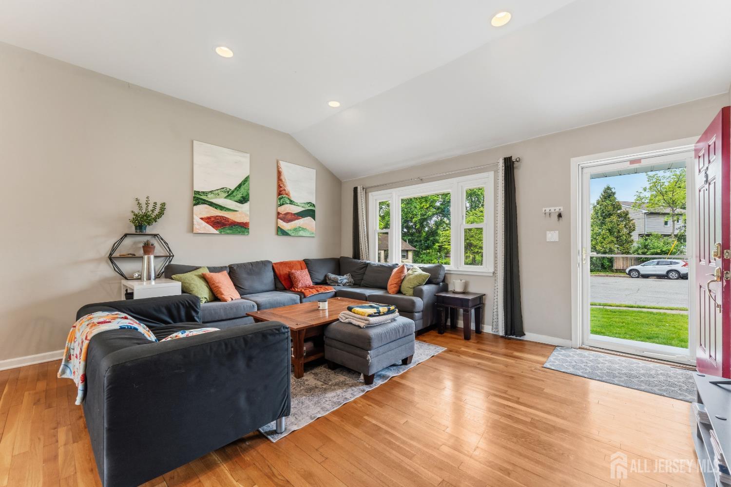 5 Willow Avenue Piscataway NJ 08854