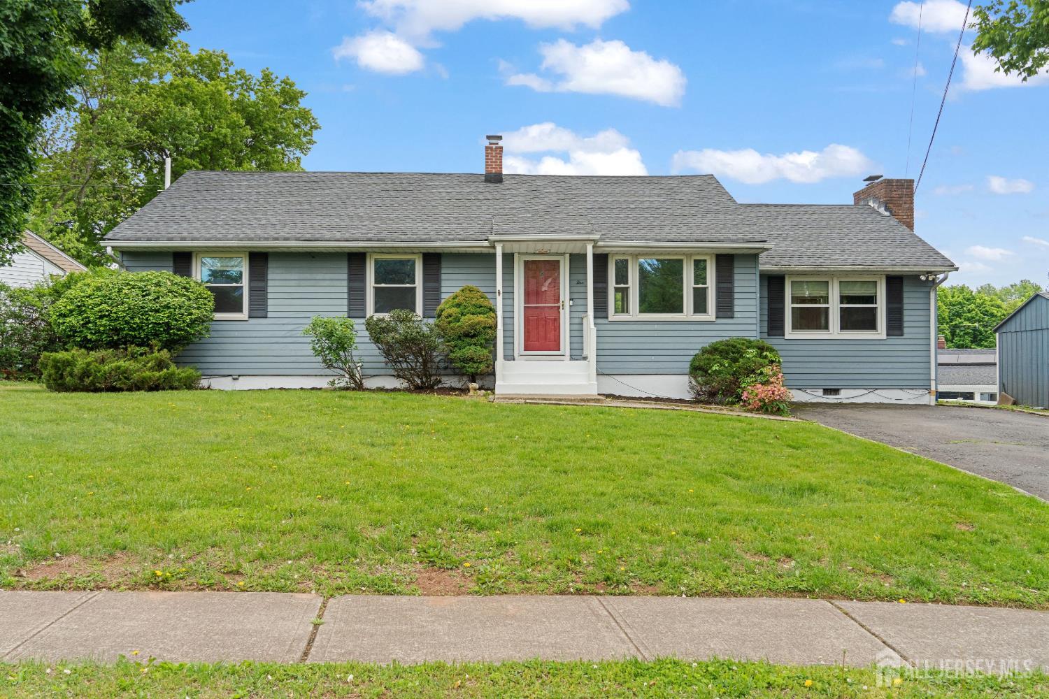 5 Willow Avenue Piscataway NJ 08854