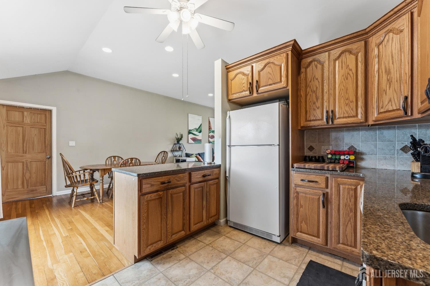 5 Willow Avenue Piscataway NJ 08854