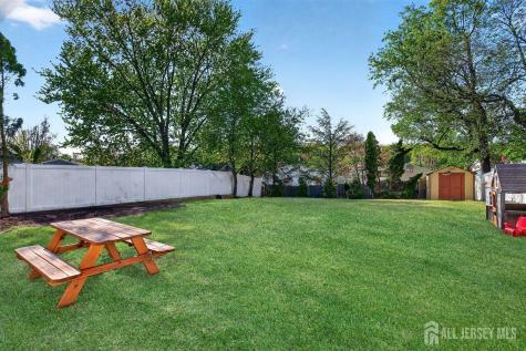 43 Buttonwood Drive Sayreville NJ 08859