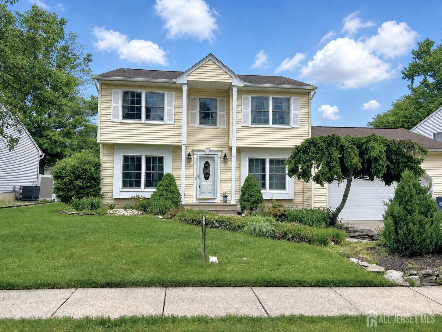 15 Lynn Court North Brunswick NJ 08902