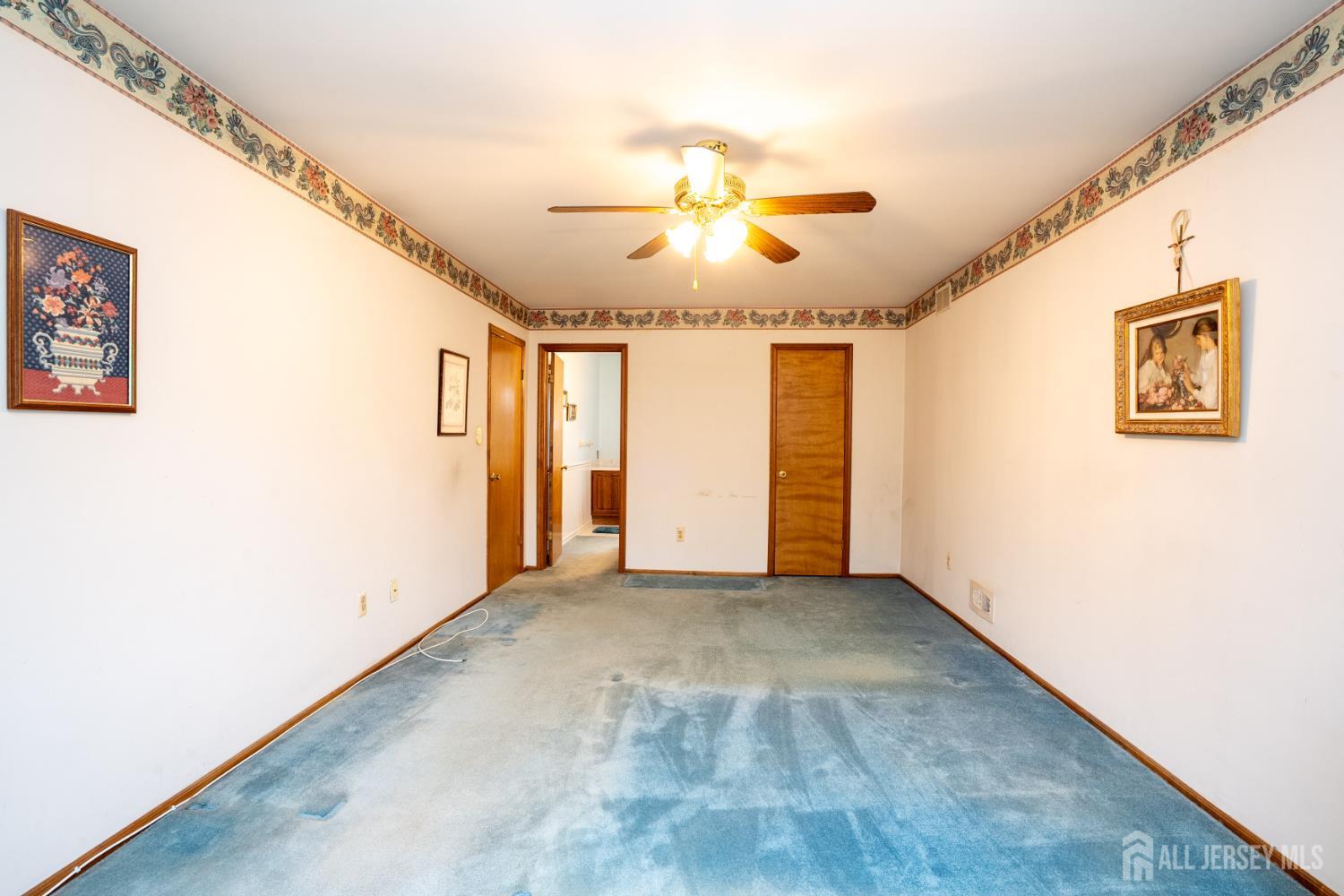 15 Lynn Court North Brunswick NJ 08902