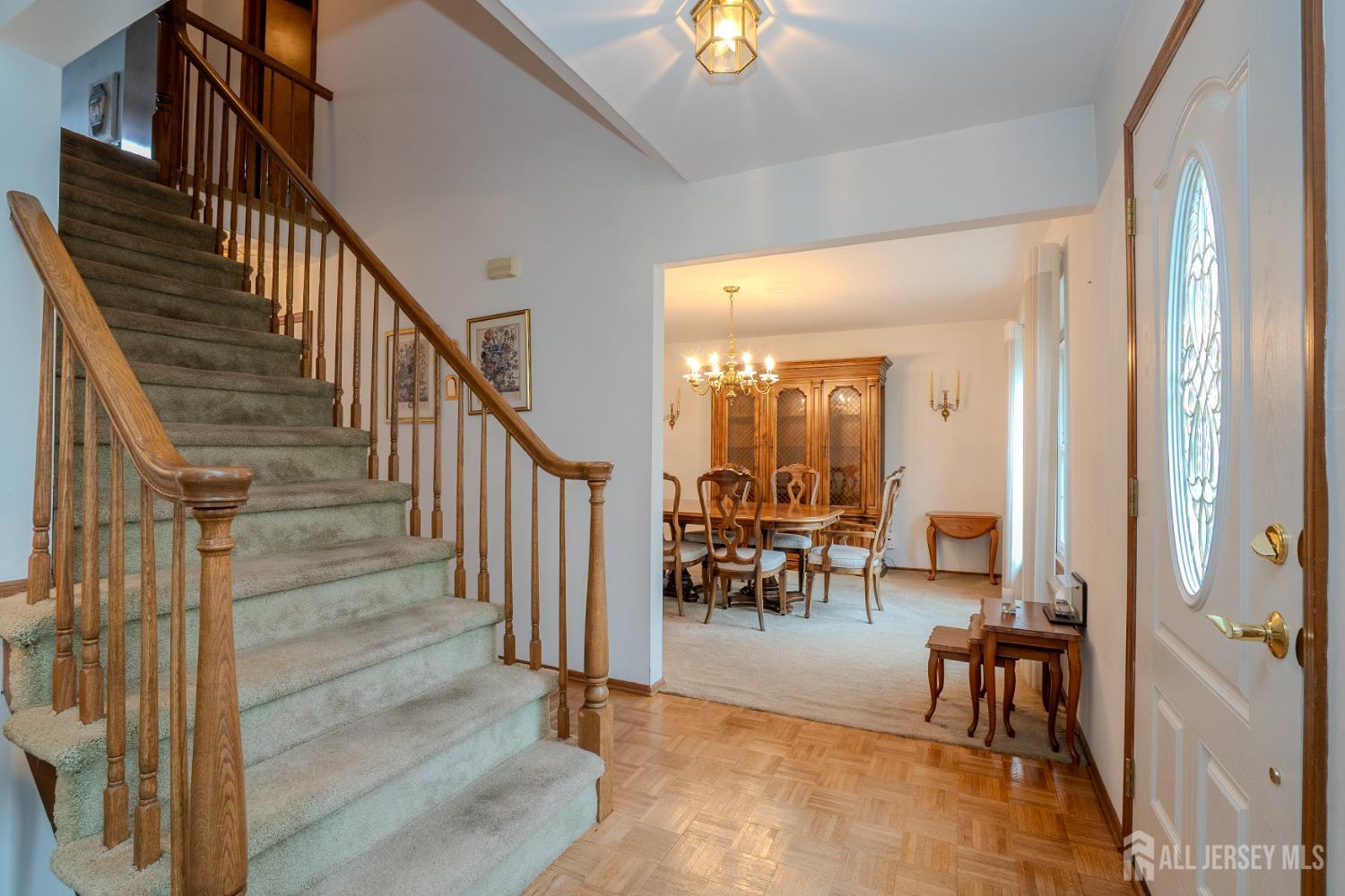 15 Lynn Court North Brunswick NJ 08902