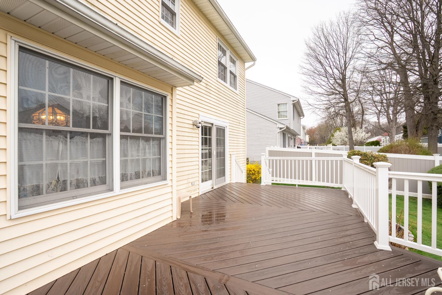 15 Lynn Court North Brunswick NJ 08902
