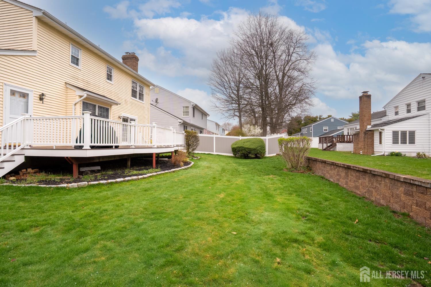 15 Lynn Court North Brunswick NJ 08902