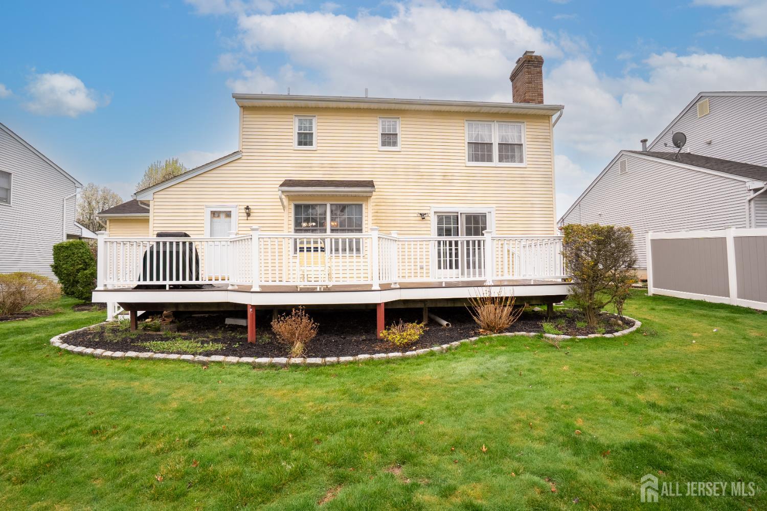 15 Lynn Court North Brunswick NJ 08902