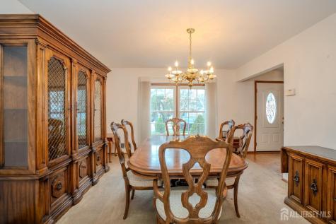 15 Lynn Court North Brunswick NJ 08902