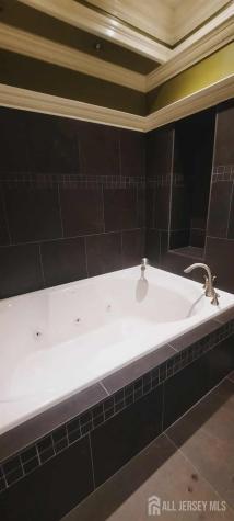 106 Maryknoll Route Menlo Park Terrace NJ 08840