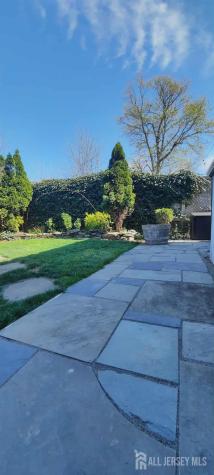 106 Maryknoll Route Menlo Park Terrace NJ 08840