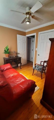 106 Maryknoll Route Menlo Park Terrace NJ 08840