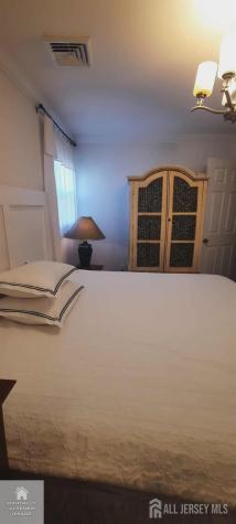 106 Maryknoll Route Menlo Park Terrace NJ 08840