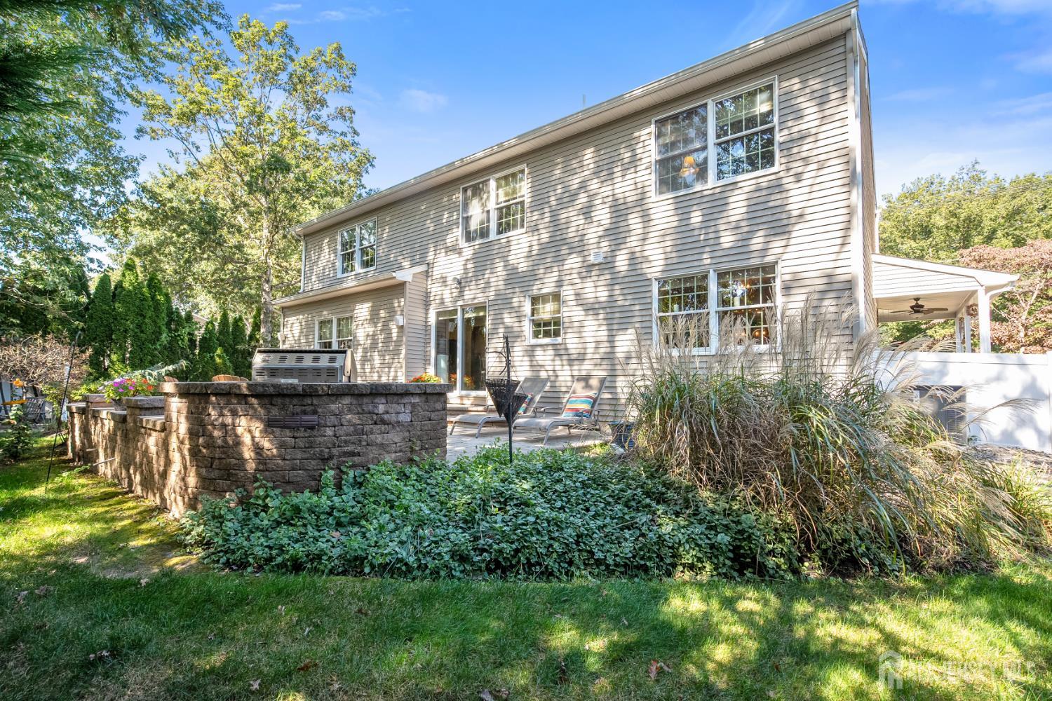 12 Ellingham Avenue Monroe NJ 08831