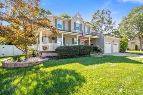 12 Ellingham Avenue Monroe NJ 08831