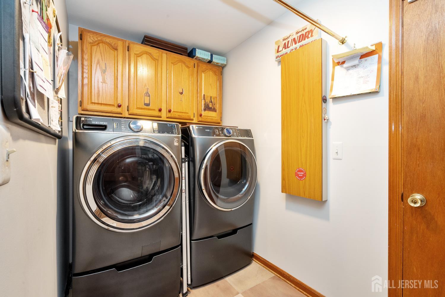 12 Ellingham Avenue Monroe NJ 08831