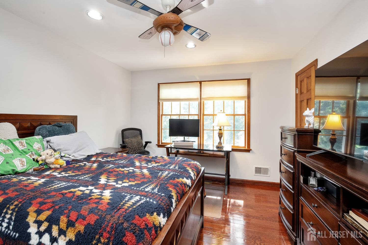 12 Ellingham Avenue Monroe NJ 08831