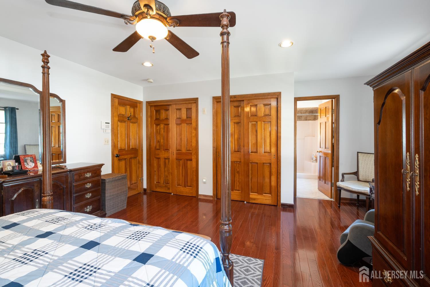 12 Ellingham Avenue Monroe NJ 08831