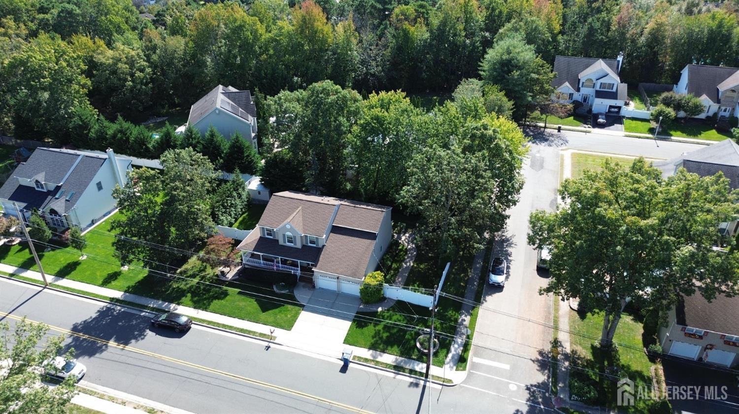 12 Ellingham Avenue Monroe NJ 08831