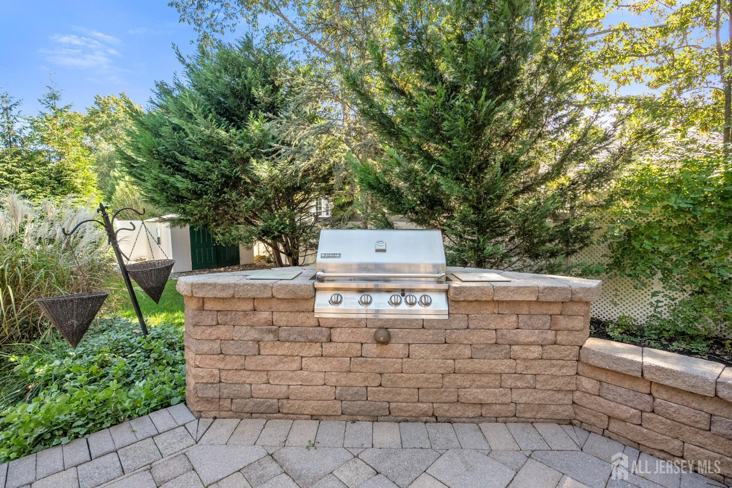 12 Ellingham Avenue Monroe NJ 08831